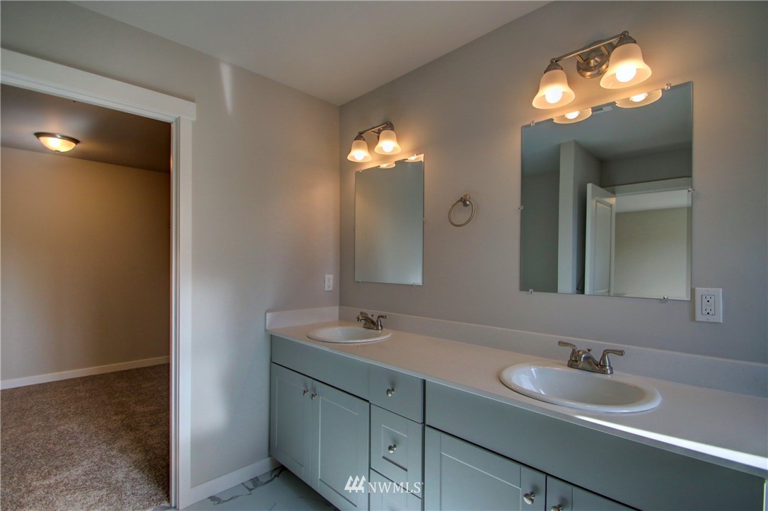 219 North Reed Street, Unit B Sedro-Woolley, WA 98284 - Photo 12 of 23 Gallery Image 12