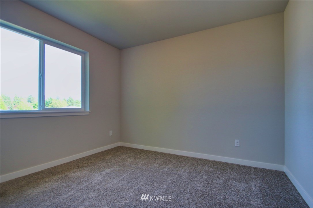 219 North Reed Street, Unit B Sedro-Woolley, WA 98284 - Photo 16 of 23 Gallery Image 16