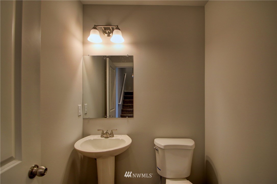 219 North Reed Street, Unit B Sedro-Woolley, WA 98284 - Photo 19 of 23 Gallery Image 19