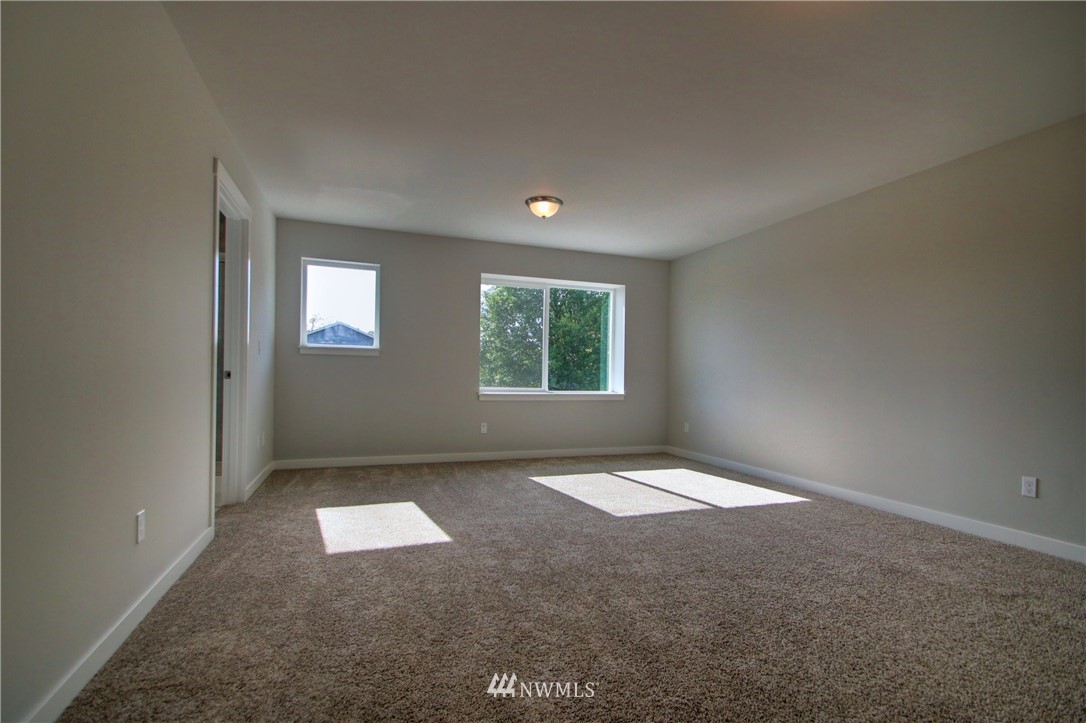 219 North Reed Street, Unit B Sedro-Woolley, WA 98284 - Photo 9 of 23 Gallery Image 9