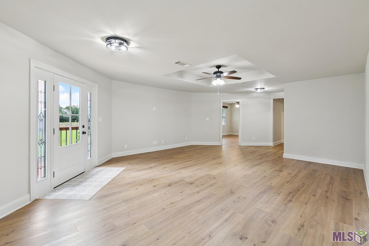 9103 Springfield Road Denham Springs, LA 70706 - Photo 5 of 17