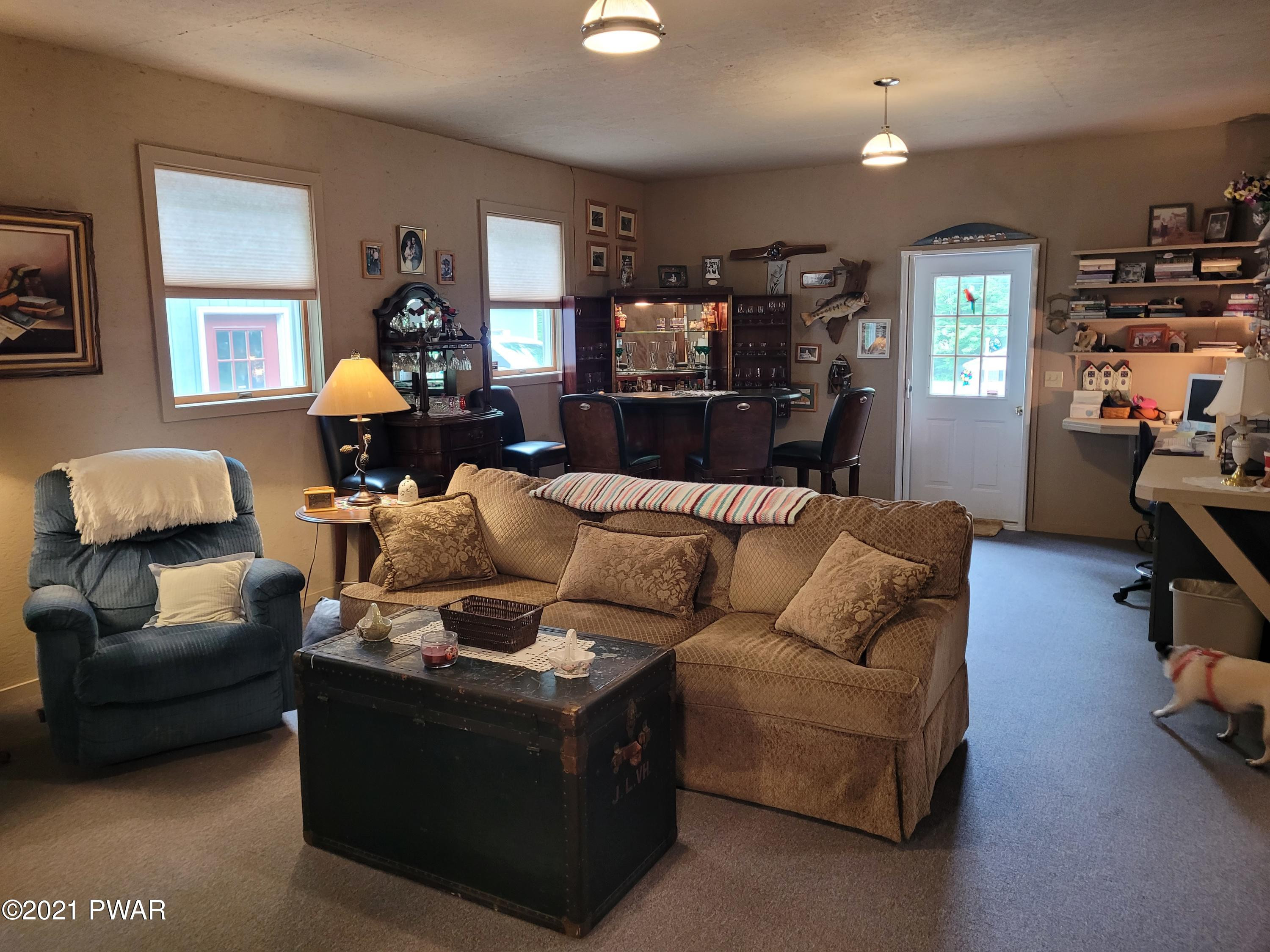 22 Canfield Road Tyler Hill, PA 18469 - Photo 7 of 26 Spacious living area