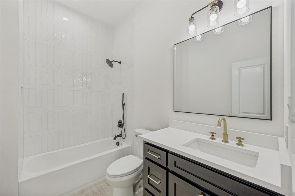 2410 Fuqua Road Rowlett, TX 75088 - Photo 18 of 19 Gallery Image 18