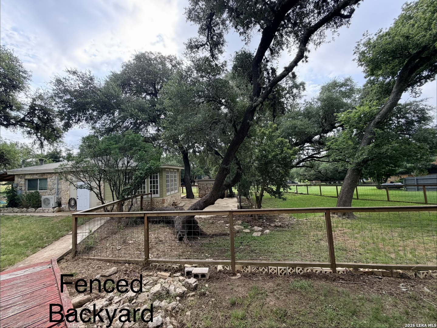 25423 Triangle Loop San Antonio, TX 78255 - Photo 17 of 17