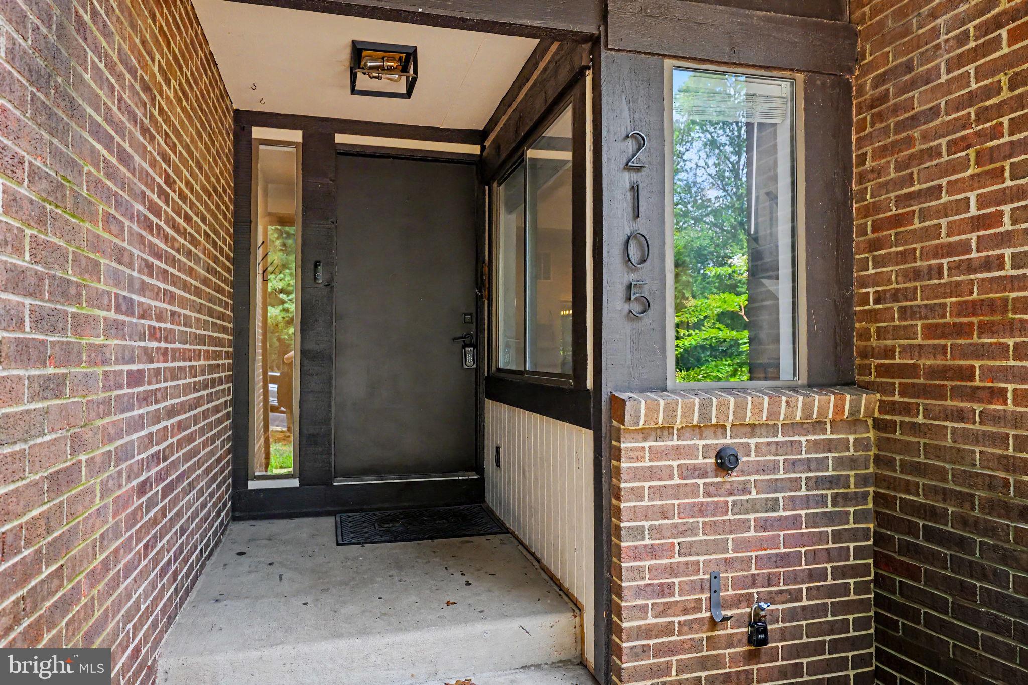 2105 Glencourse Lane Reston, VA 20191 - Photo 3 of 74
