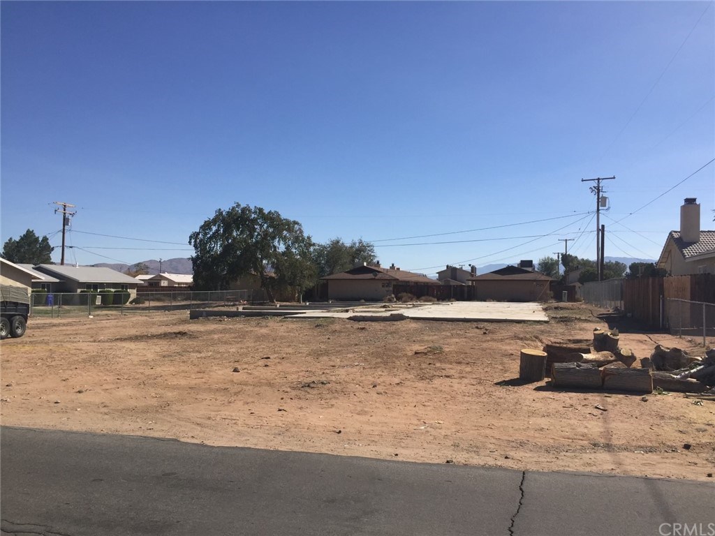 15485 Tonekai Road Apple Valley, CA 92307 - Photo 1 of 1 Gallery Image 1