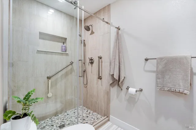 $995,000 | 366 Avenida Barbera, Sonoma, CA 95476