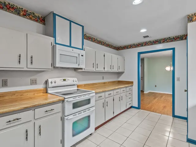 $499,000 | 7049 Carmel Drive, Tallahassee, FL 32309