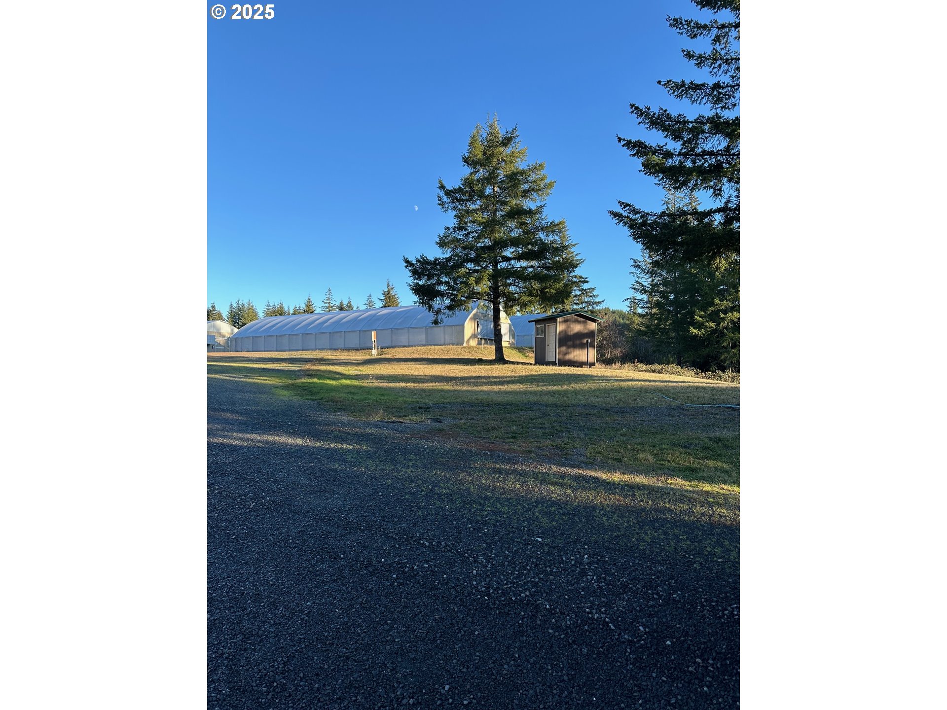27507 Southeast Nelson Road Sandy, OR 97055 - Photo 12 of 38 Gallery Image 12