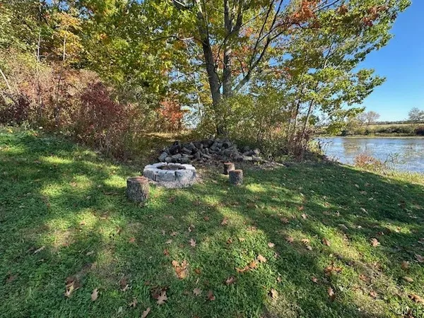 $395,000 | 26172 Walrath Road, Lyme, NY 13622