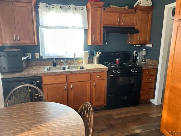 $395,000 | 26172 Walrath Road, Lyme, NY 13622