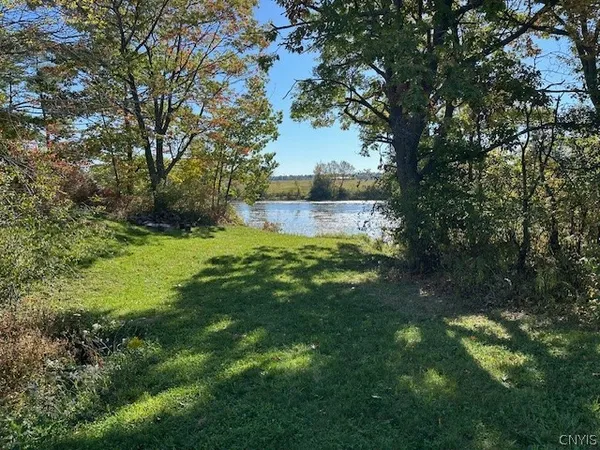 $395,000 | 26172 Walrath Road, Lyme, NY 13622