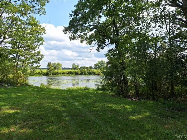 $395,000 | 26172 Walrath Road, Lyme, NY 13622