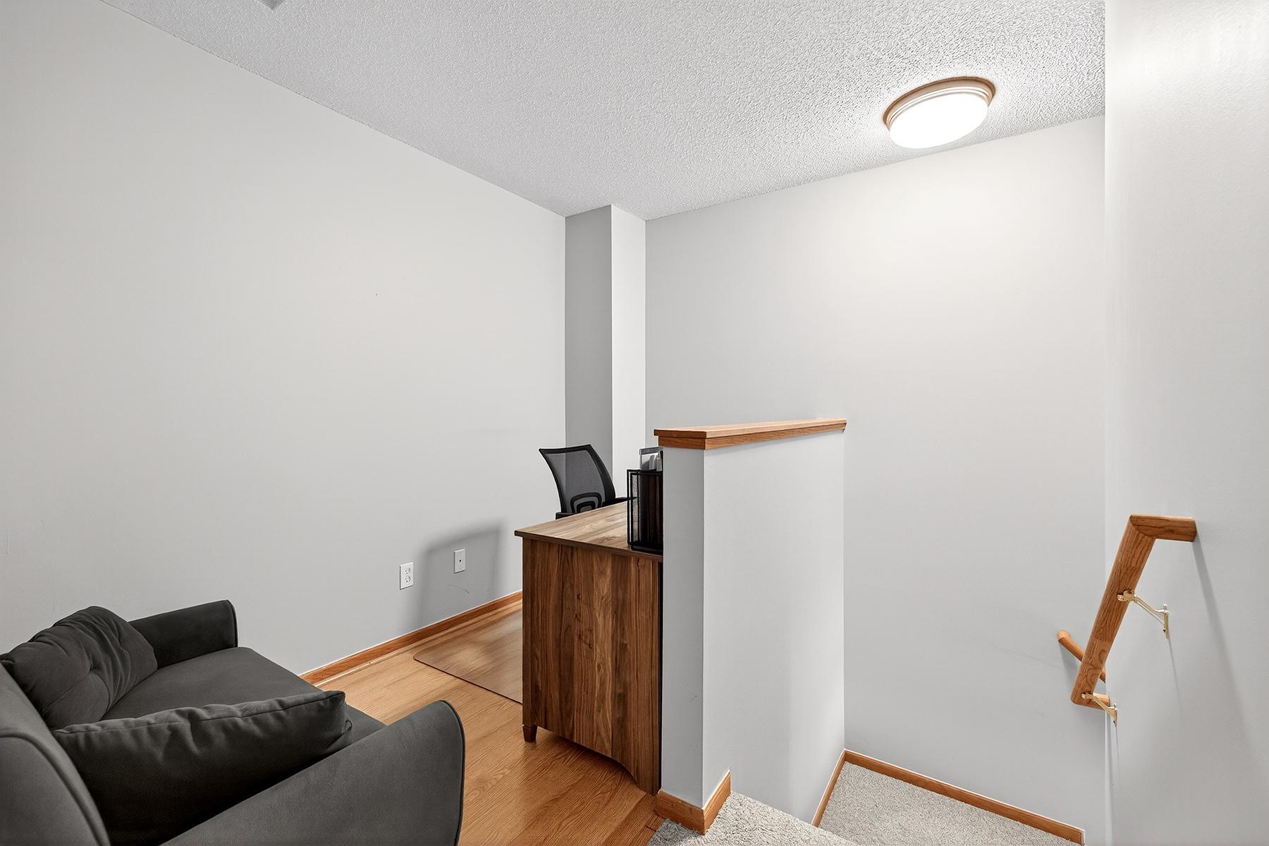 17975 Cobblestone Way Eden Prairie, MN 55347 - Photo 14 of 22