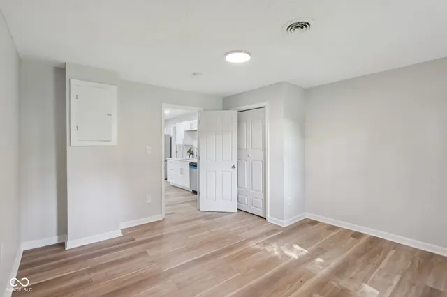 $199,500 | 107 South Main Street, Brooklyn, IN 46111