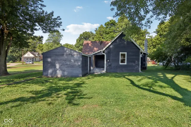 $199,500 | 107 South Main Street, Brooklyn, IN 46111