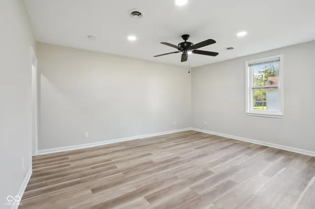 $199,500 | 107 South Main Street, Brooklyn, IN 46111