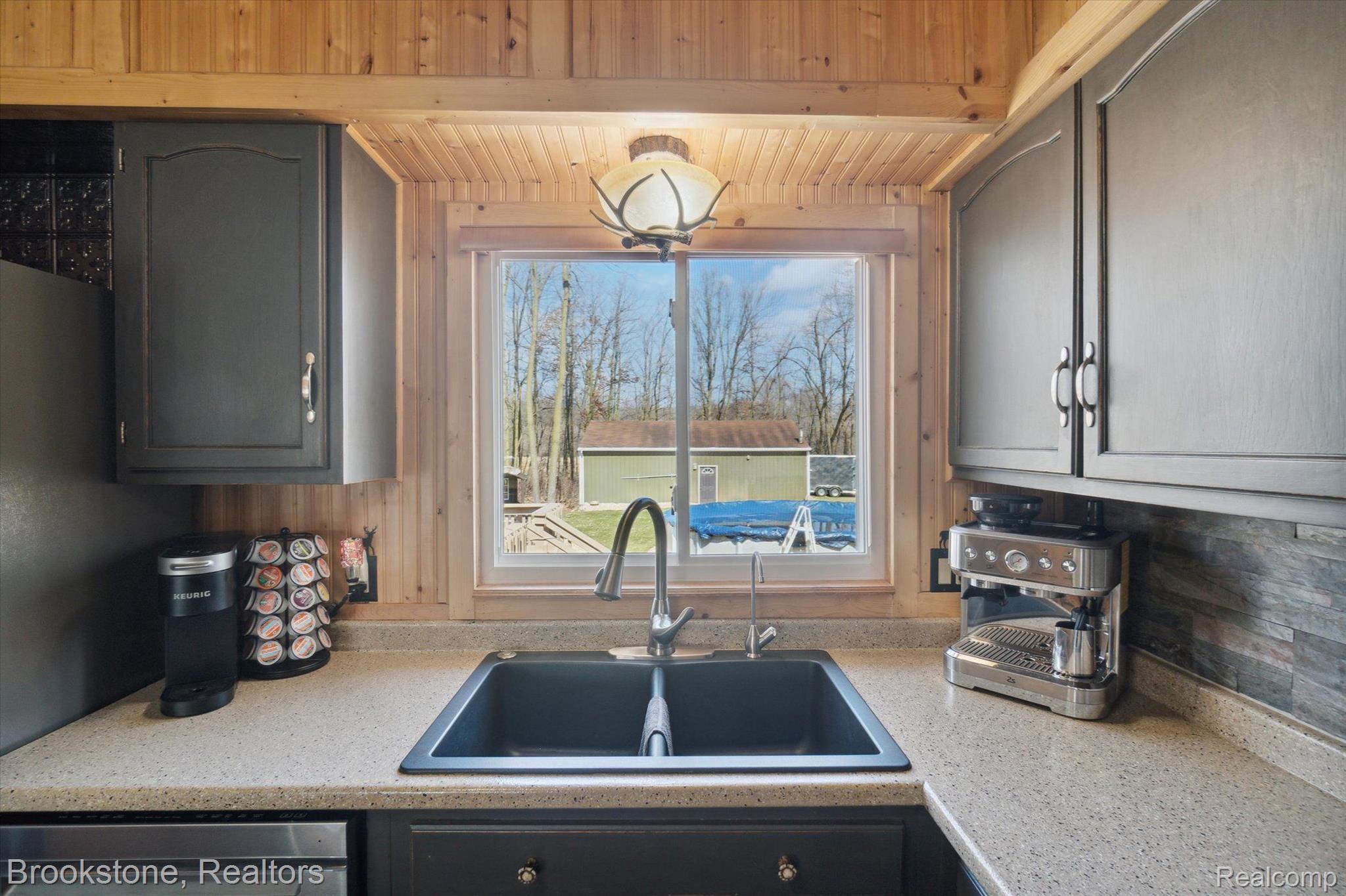 8247 Barden Road Davison, MI 48423 - Photo 9 of 48 Gallery Image 9