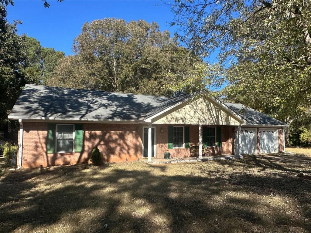 574 Almand Branch Road Southeast Conyers, GA 30094 - Photo 2 of 37