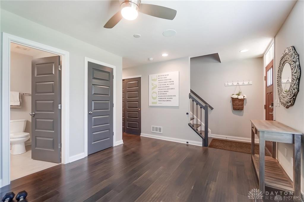 803 Brownstone Row Springboro, OH 45066 - Photo 8 of 42