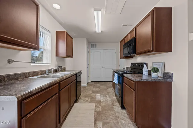 $295,000 | 107 Deanne Lane, Coats, NC 27521