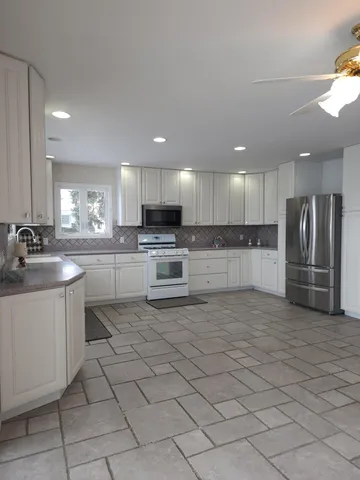 $625,000 | 304 North Market Street, Marine City, MI 48039