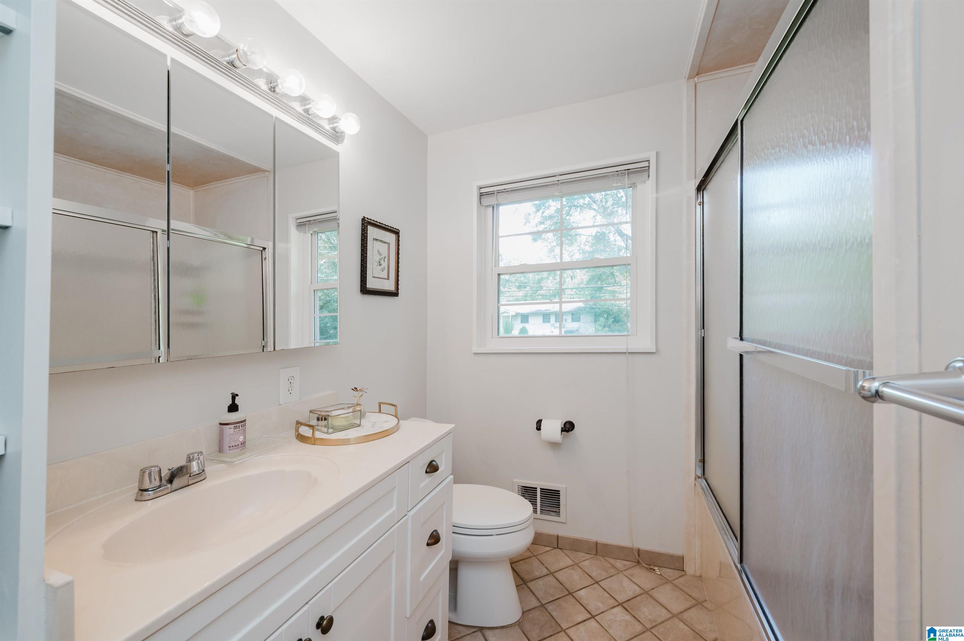 4353 Montevallo Road Birmingham, AL 35213 - Photo 15 of 36