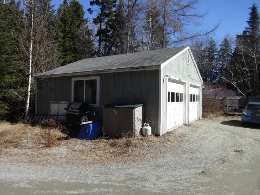 15 Weir Road Bernard, ME 04612 - Photo 25 of 30 garage (2)