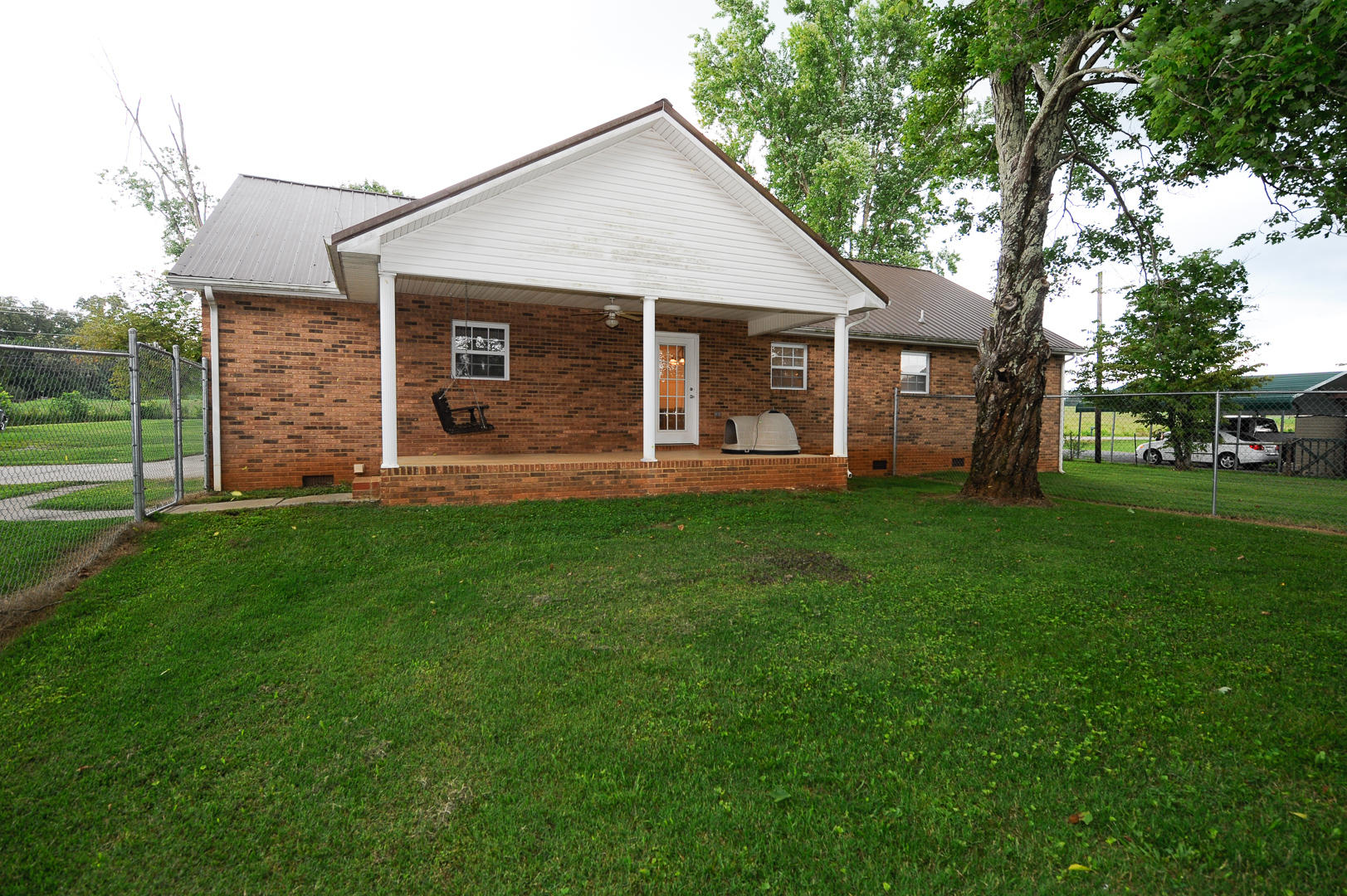 4715 Sevierville Road Maryville, TN 37804 - Photo 21 of 24 22