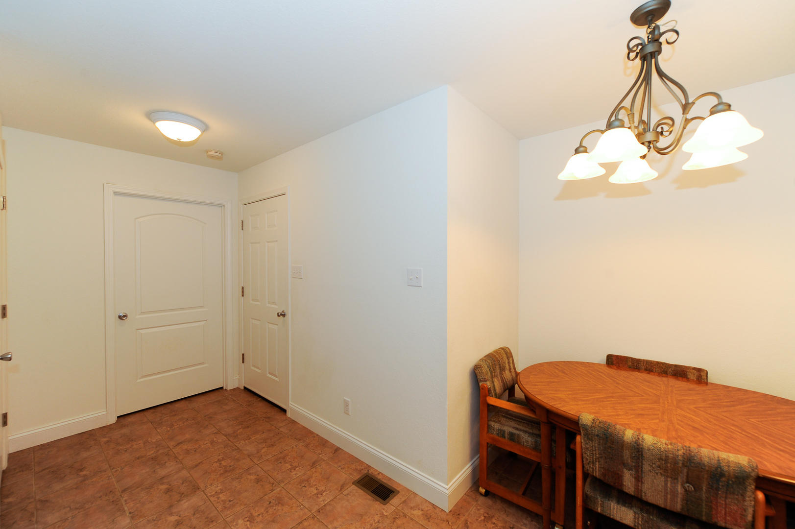 4715 Sevierville Road Maryville, TN 37804 - Photo 9 of 24 10