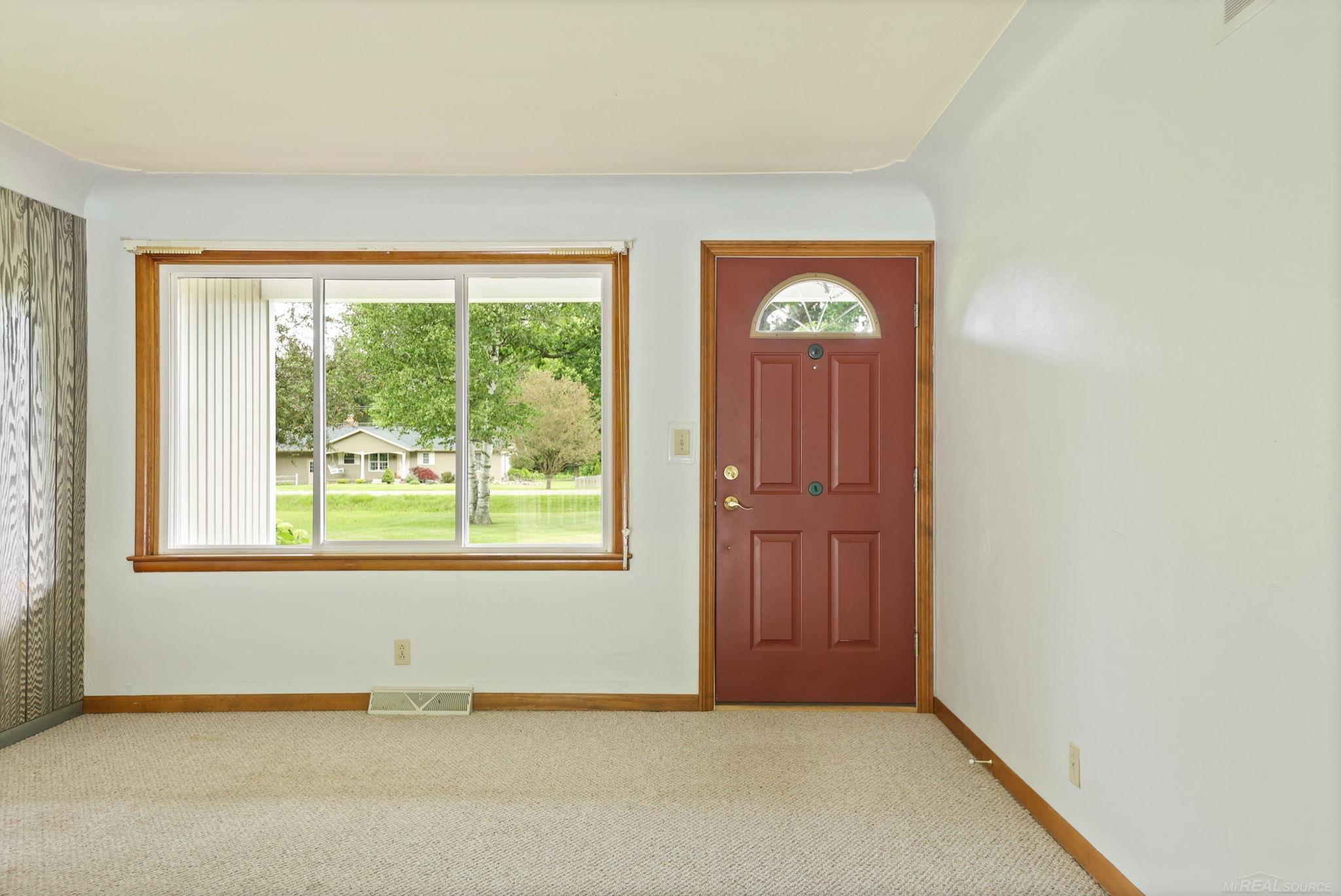 5245 Millington Road Millington, MI 48746 - Photo 7 of 39 50144996-fc8c447f-deb2-452d-aee8-289c00a039ee.JPG