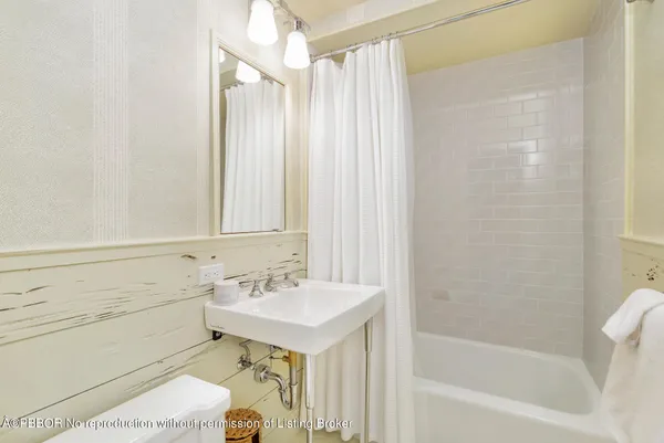 $37,000 | 417 Peruvian Avenue, Unit 1, Palm Beach, FL 33480