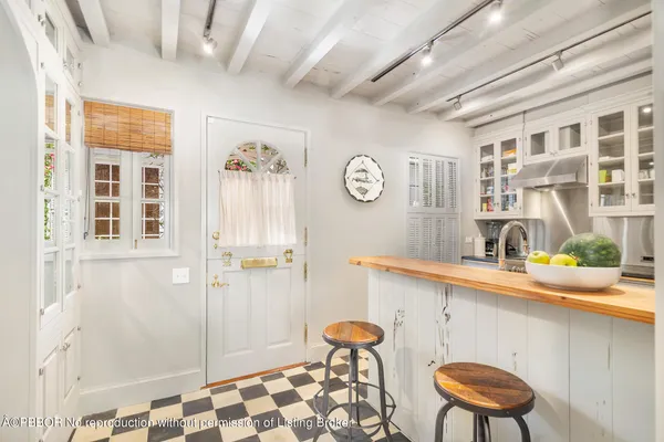 $37,000 | 417 Peruvian Avenue, Unit 1, Palm Beach, FL 33480