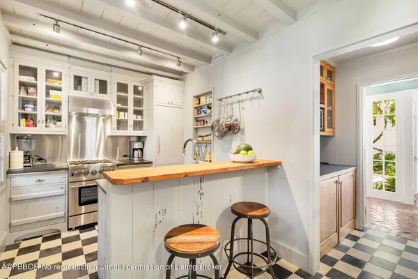 $37,000 | 417 Peruvian Avenue, Unit 1, Palm Beach, FL 33480