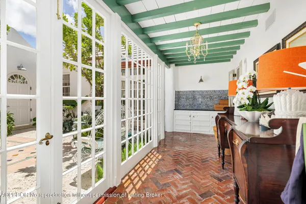 $37,000 | 417 Peruvian Avenue, Unit 1, Palm Beach, FL 33480