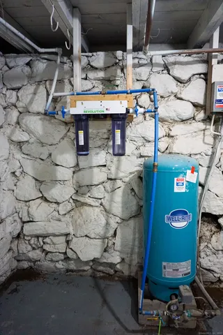 a picture of water heater room