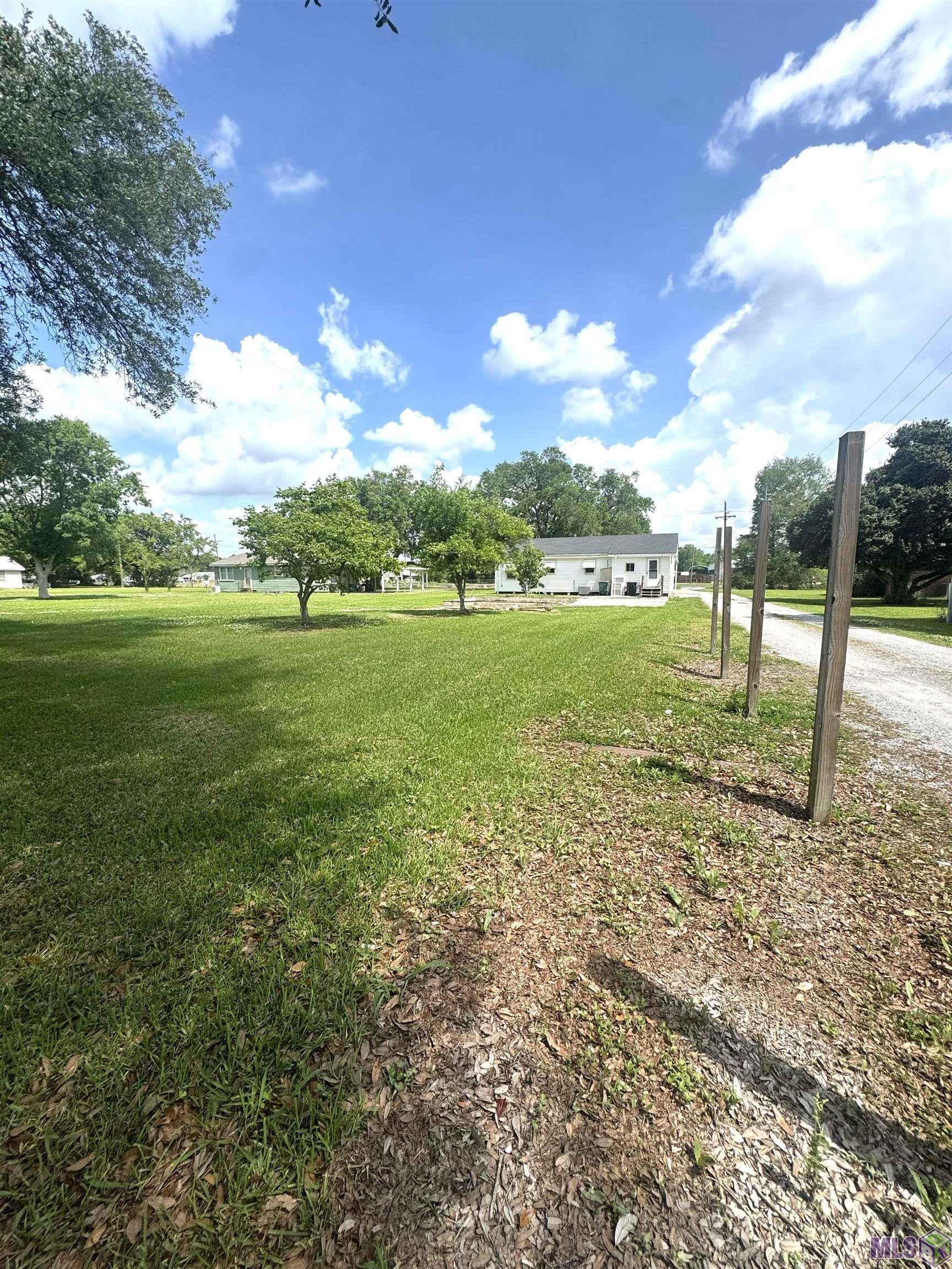 2031 Bayou Blue Road Houma, LA 70364 - Photo 25 of 27