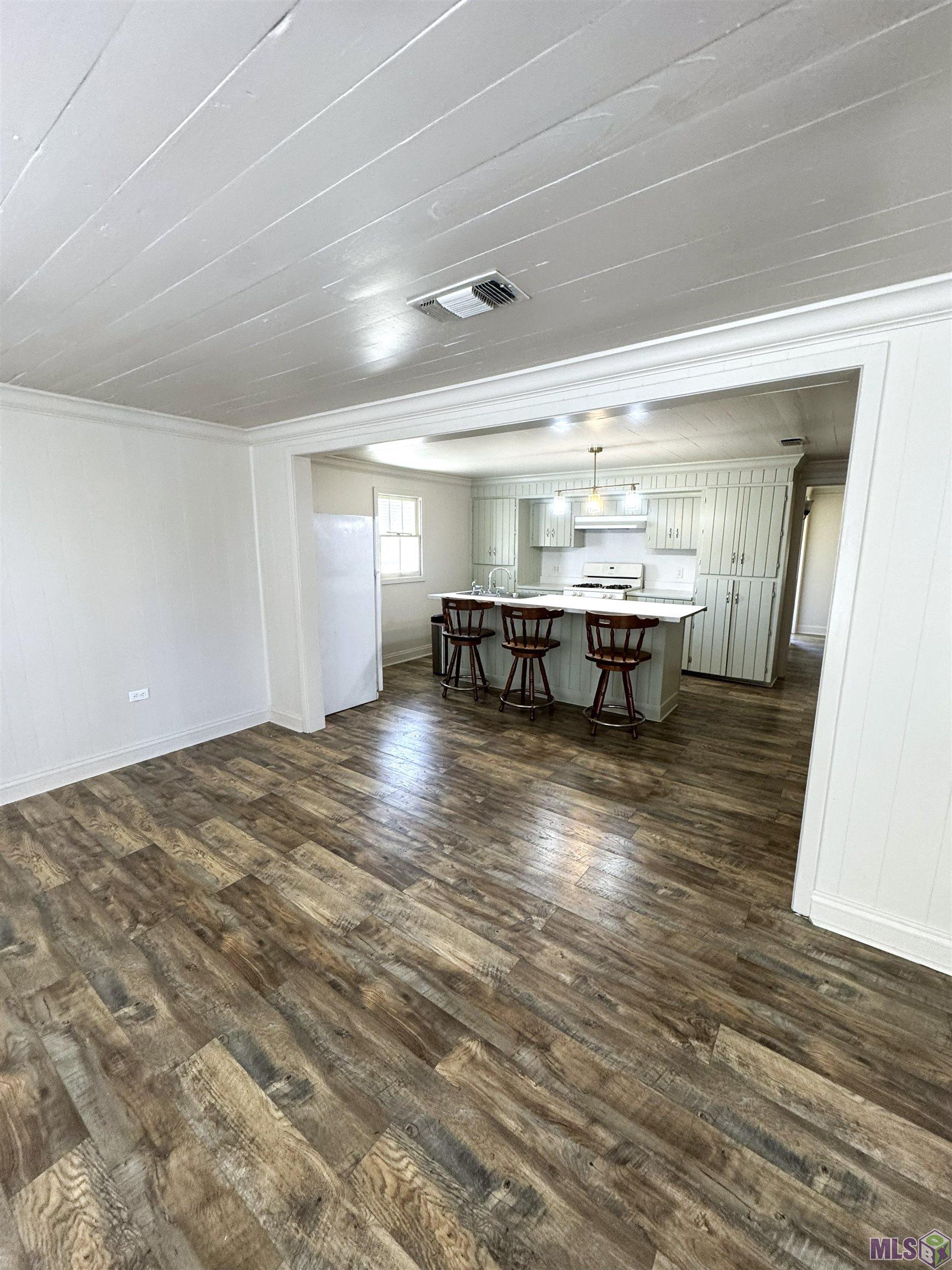 2031 Bayou Blue Road Houma, LA 70364 - Photo 6 of 27