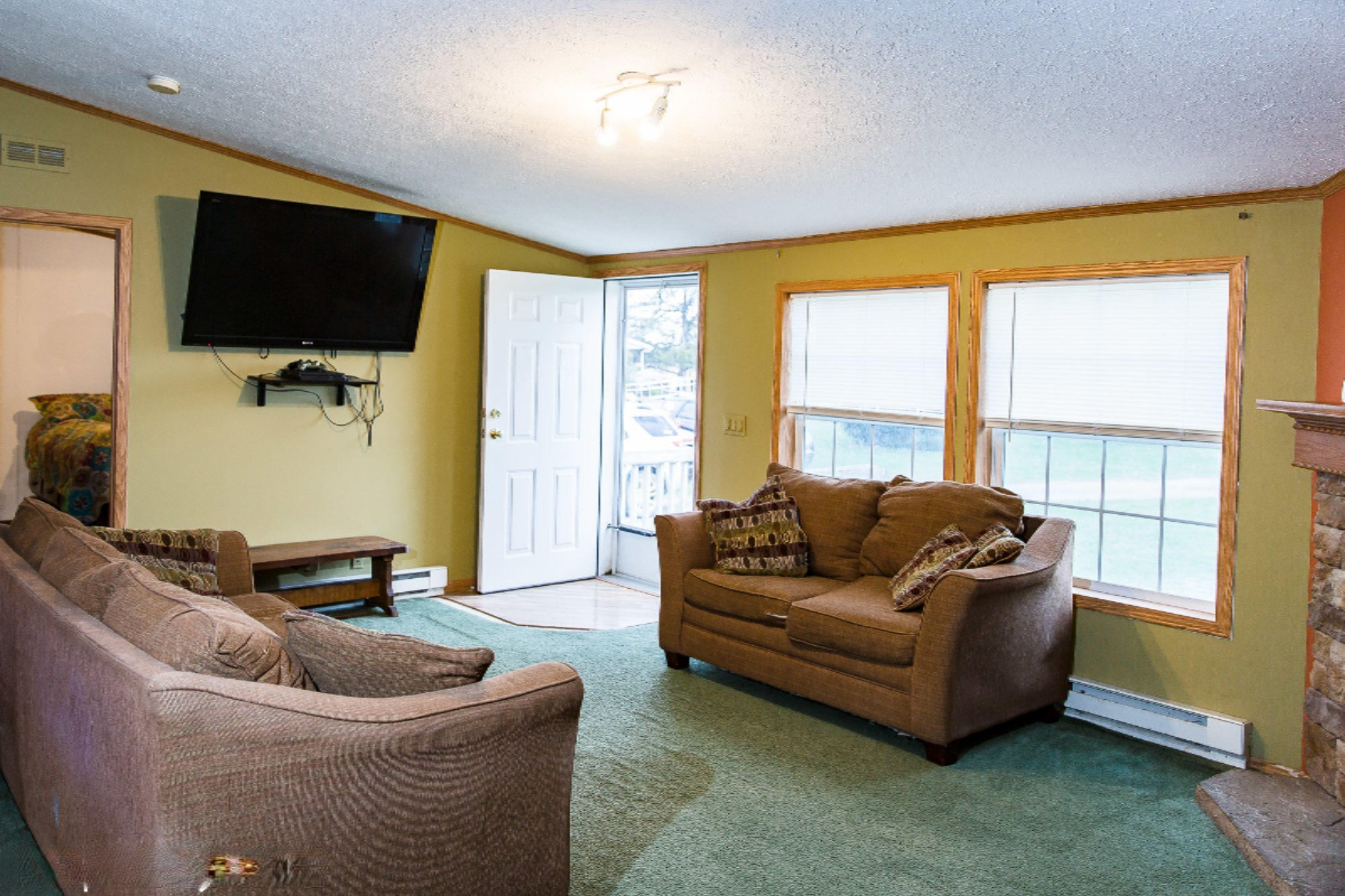 10146 East Tupper Lake Road Grand Ledge, MI 48837 - Photo 7 of 38 untitled-16