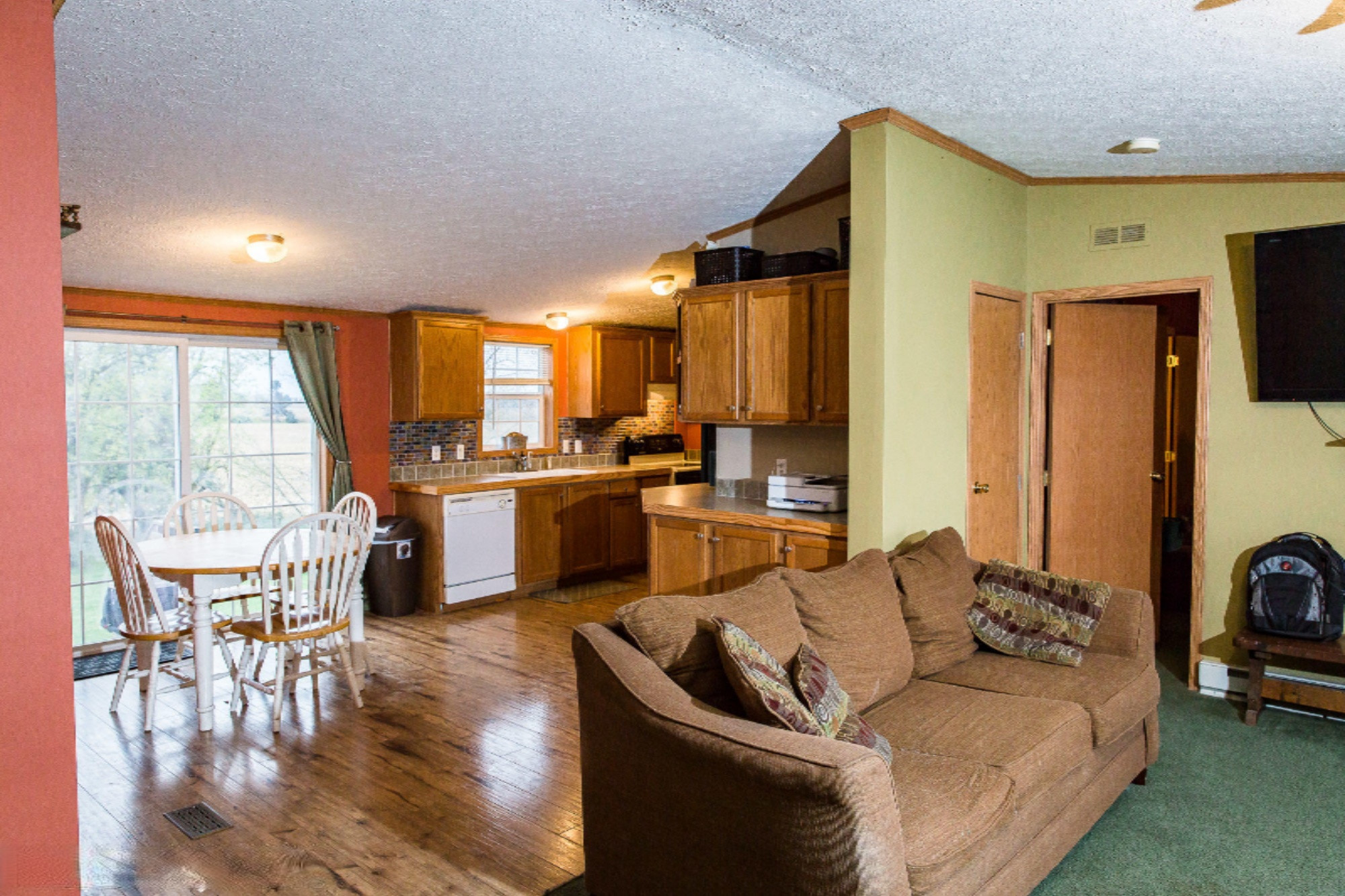 10146 East Tupper Lake Road Grand Ledge, MI 48837 - Photo 9 of 38 untitled-31