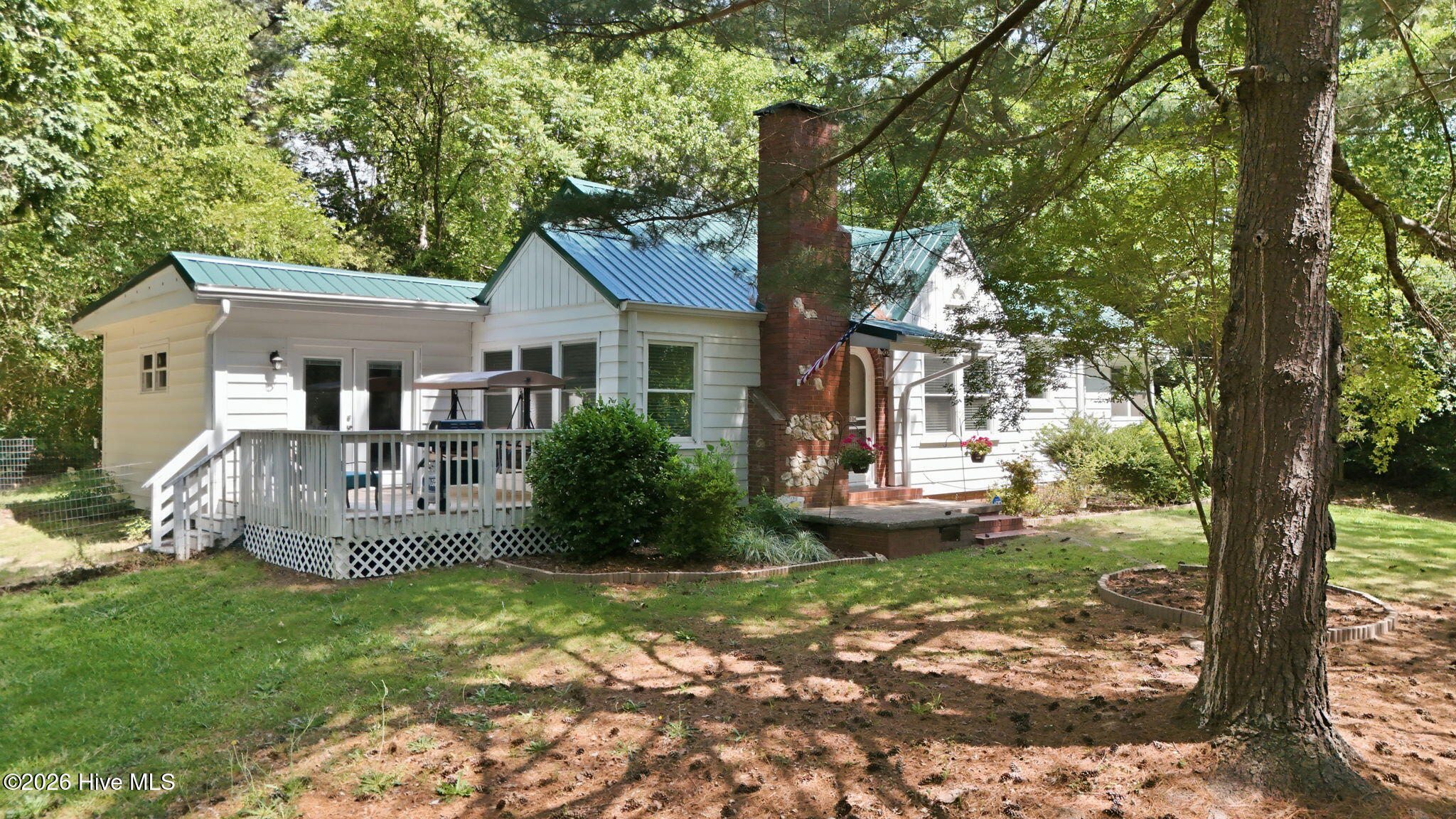 106 Isley Street Carthage, NC 28327 - Photo 38 of 58 3-web-or-mls-DJI_20240616163313_0180_D-e