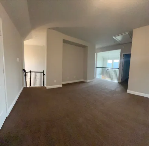 $2,850 | 14915 Gyrfalcon Fork, Cypress, TX 77429