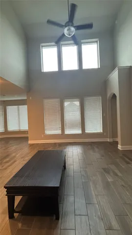 $2,850 | 14915 Gyrfalcon Fork, Cypress, TX 77429