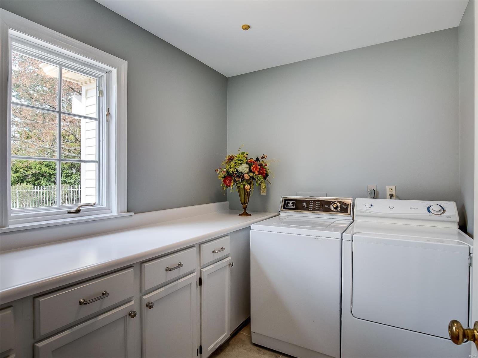 7 Fox Run Lane Frontenac, MO 63131 - Photo 24 of 47