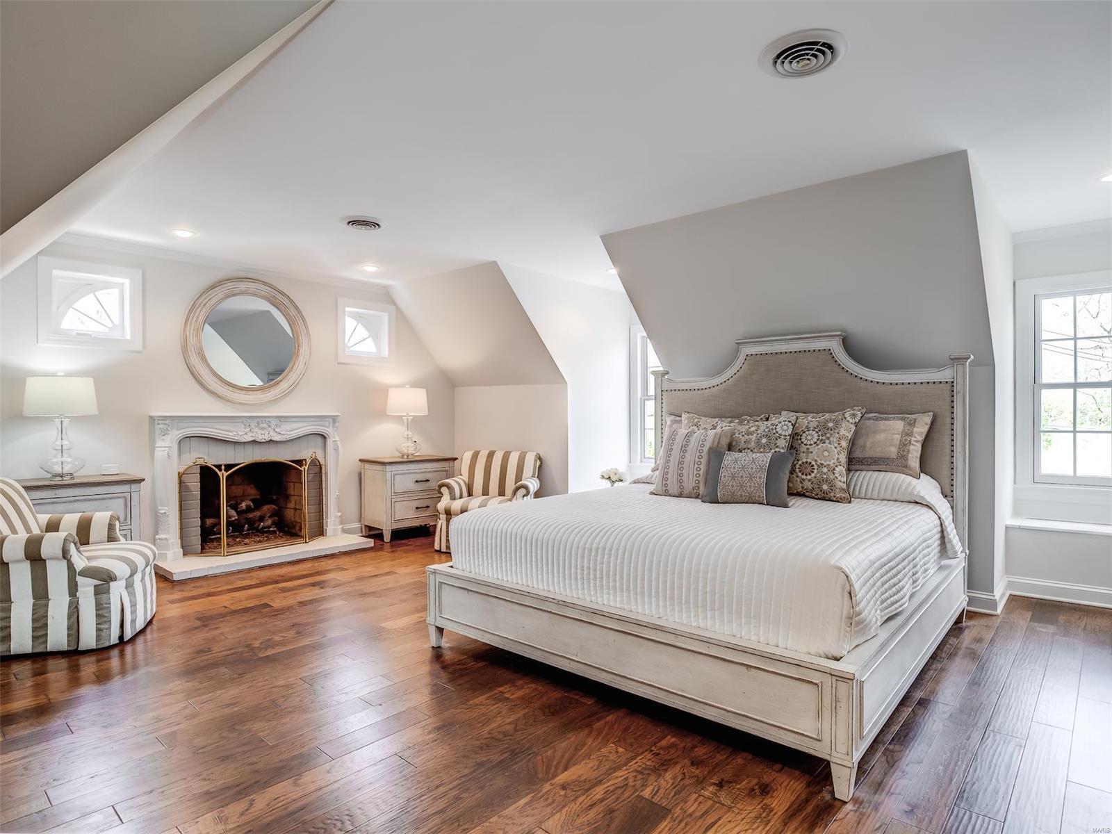 7 Fox Run Lane Frontenac, MO 63131 - Photo 26 of 47