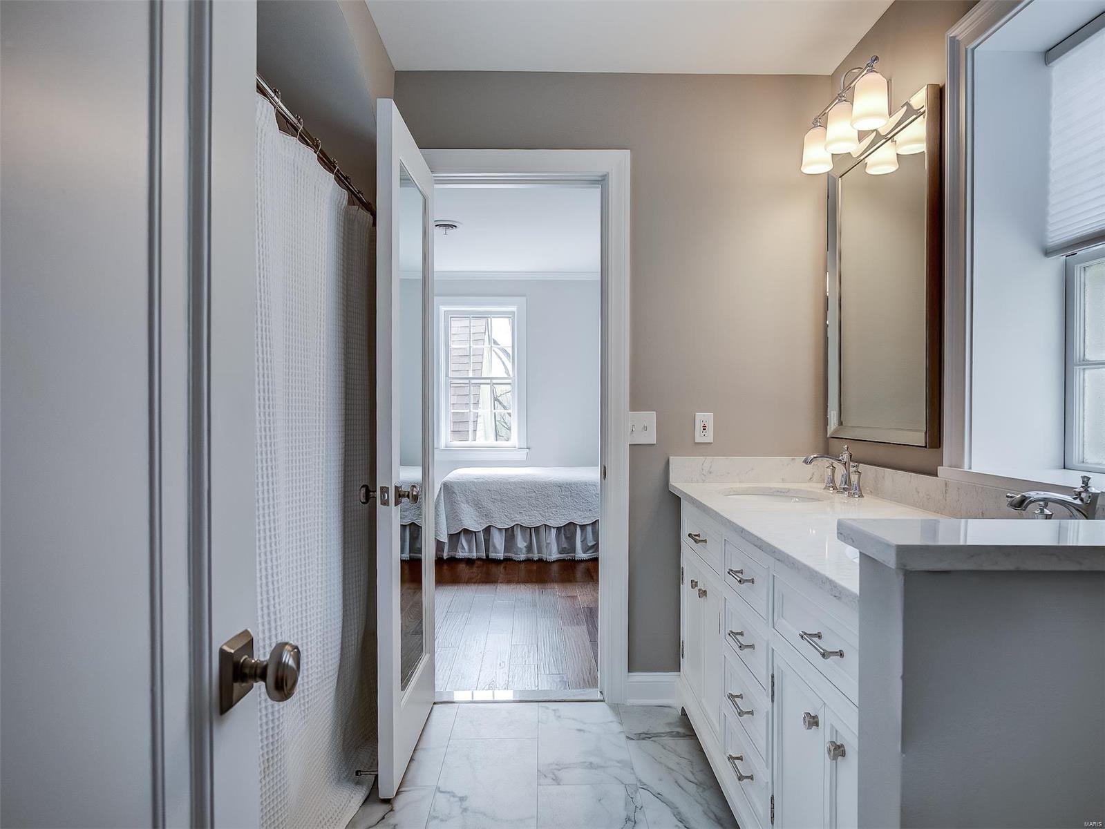 7 Fox Run Lane Frontenac, MO 63131 - Photo 37 of 47