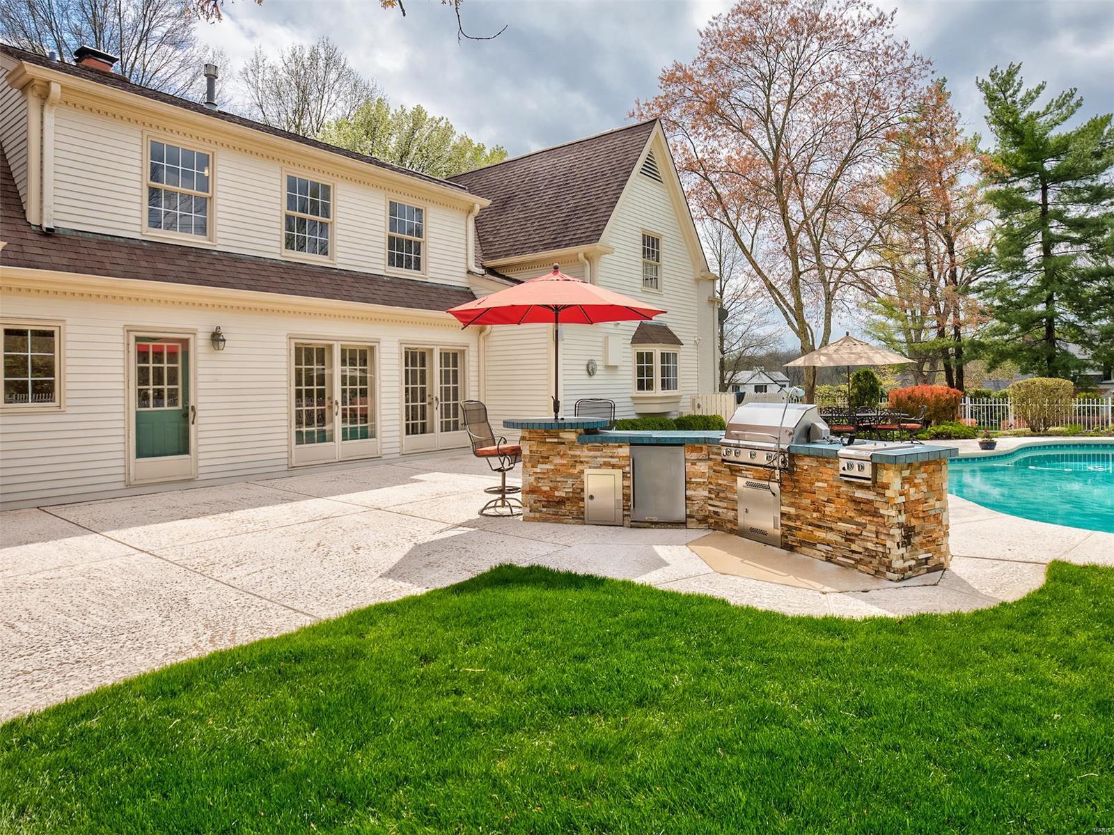 7 Fox Run Lane Frontenac, MO 63131 - Photo 46 of 47