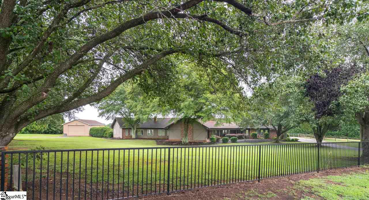 105 High Plains Road Simpsonville, SC 29681 - Photo 2 of 36 Gallery Image 2