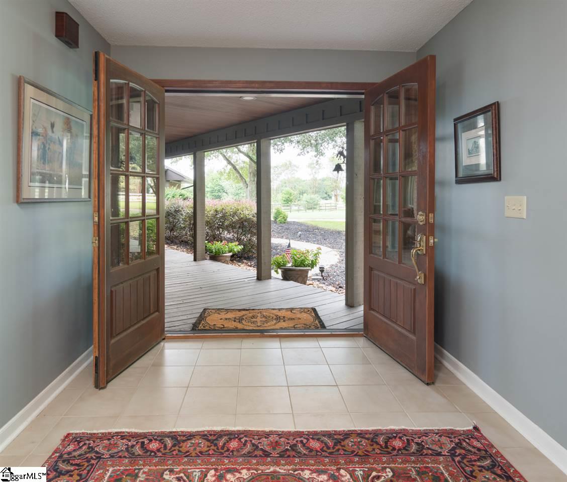 105 High Plains Road Simpsonville, SC 29681 - Photo 8 of 36 Gallery Image 8