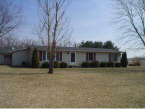 2759 North 200 West Rochester, IN 46975 - Photo 1 of 8